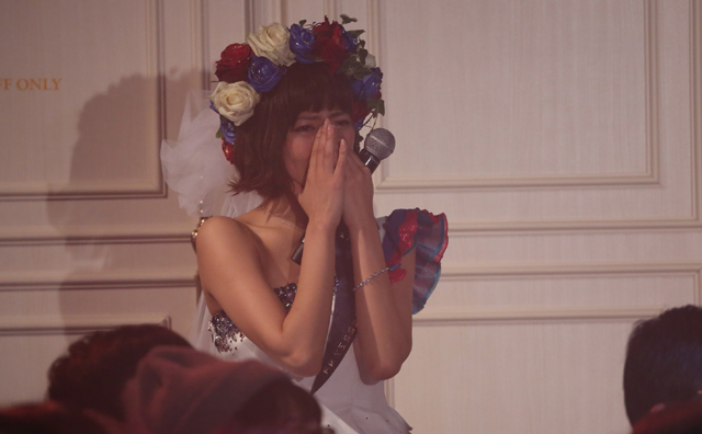 宮澤佐江がAKB48グループから涙の卒業!　 「アイドルとしてのやるべきことは自分でもうやったと思うし、悔いは一つもありません」