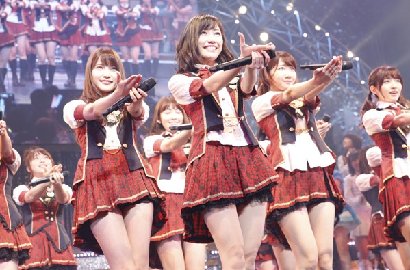 「AKB48」の単独「リクアワ」が開幕! 初日から人気曲 が続々ランクイン