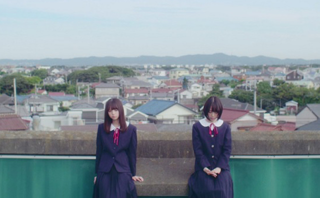 「乃木坂46」ニューシングルのカップリング曲、MVは齋藤飛鳥と堀未央奈が制服姿で熱演!
