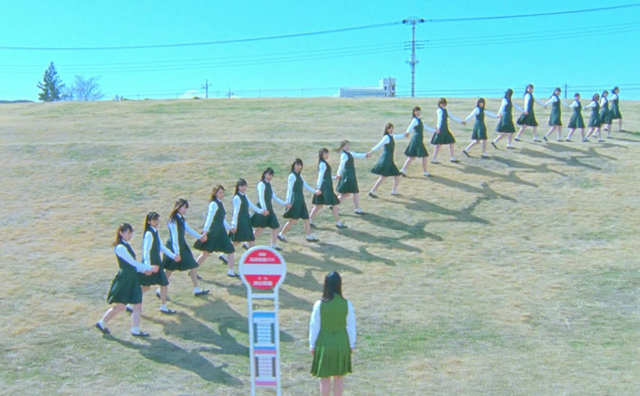 「欅坂46」、4thシングル共通カップリング曲のミュージックビデオが公開