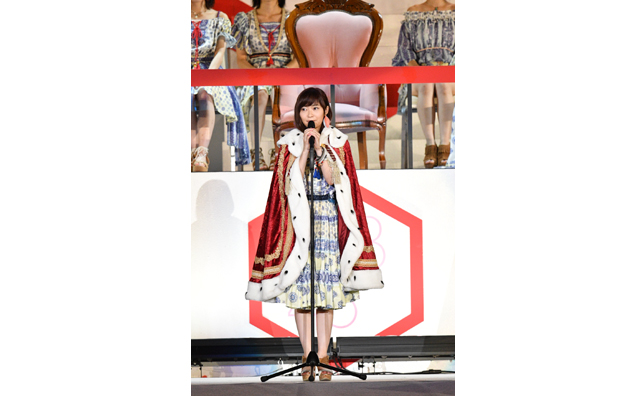 「AKB48選抜総選挙」の栄光の椅子のデザインがリニューアル